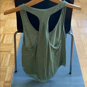 Lululemon Tank top Size 4 - Mint Condition